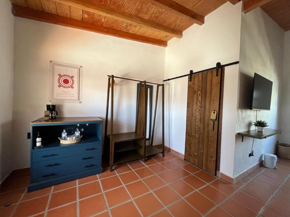 バジェ・デ・グアダルーペ Casa Entrevez Bed & Breakfast エクステリア 写真